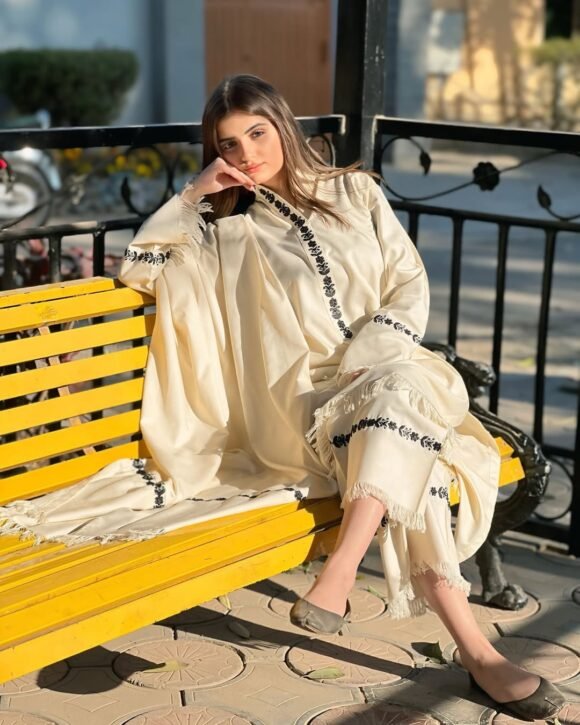 MASTANI - Image 4